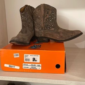 MIZ MOO BOOTIES